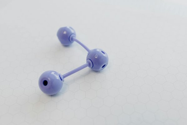 Analyse Innovante des Différentes Approches Thérapeutiques pour la Migraine